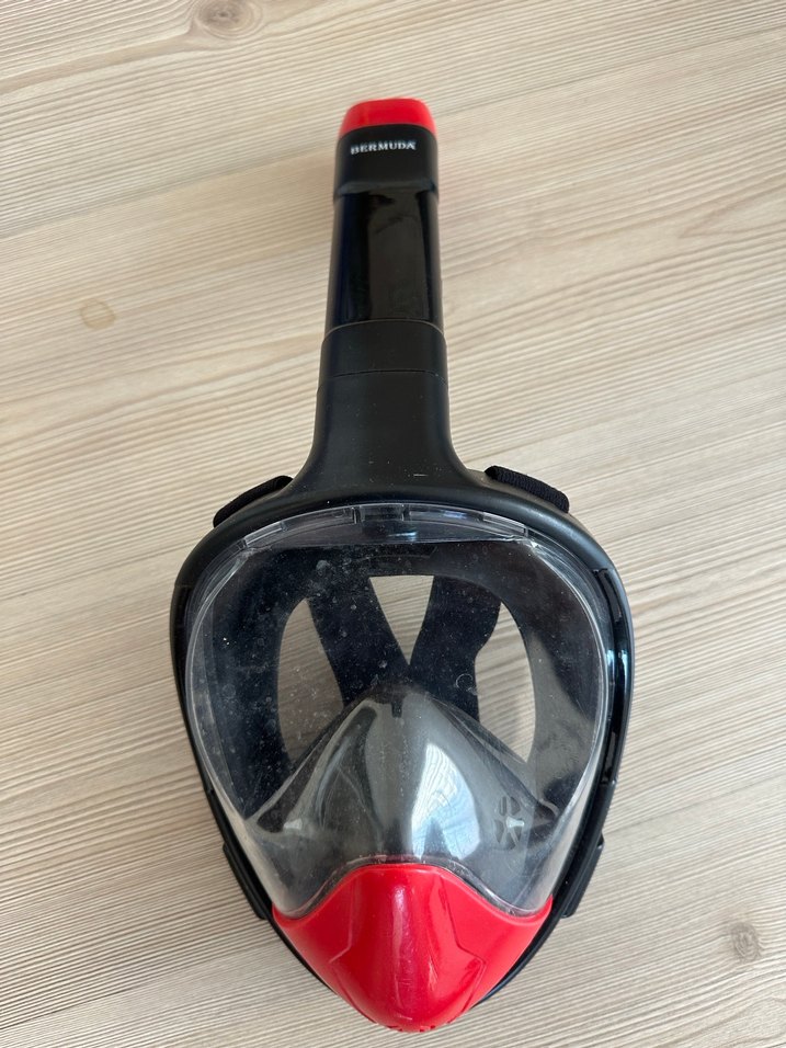 Kırmızı Bermuda tam Yüz Maskesi - Görsel 2