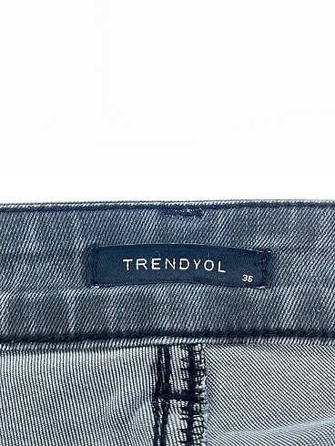 36 Beden çeşitli Renk Trendyol & Milla Jean / Kot %70 İndirimli.