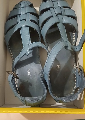 Tokalı Mavi Dolgu Topuklu Kadın Sandalet