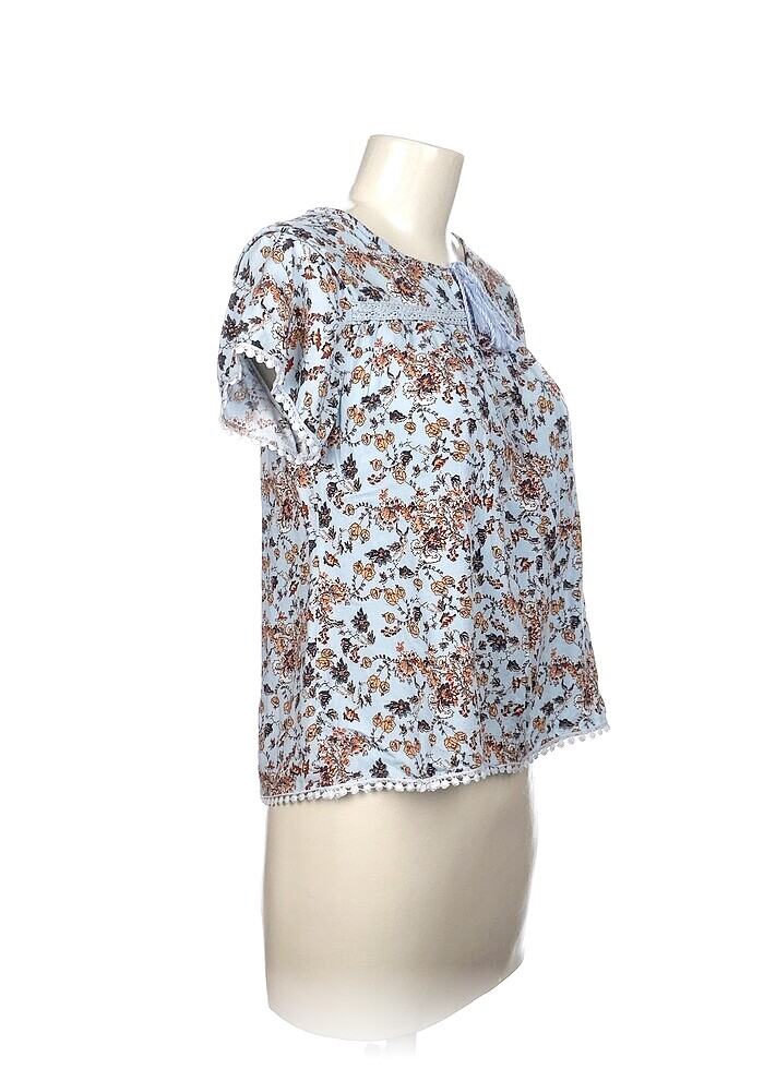 Diğer Bluz %70 İndirimli. - Görsel 2