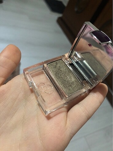 Sephora Simli far