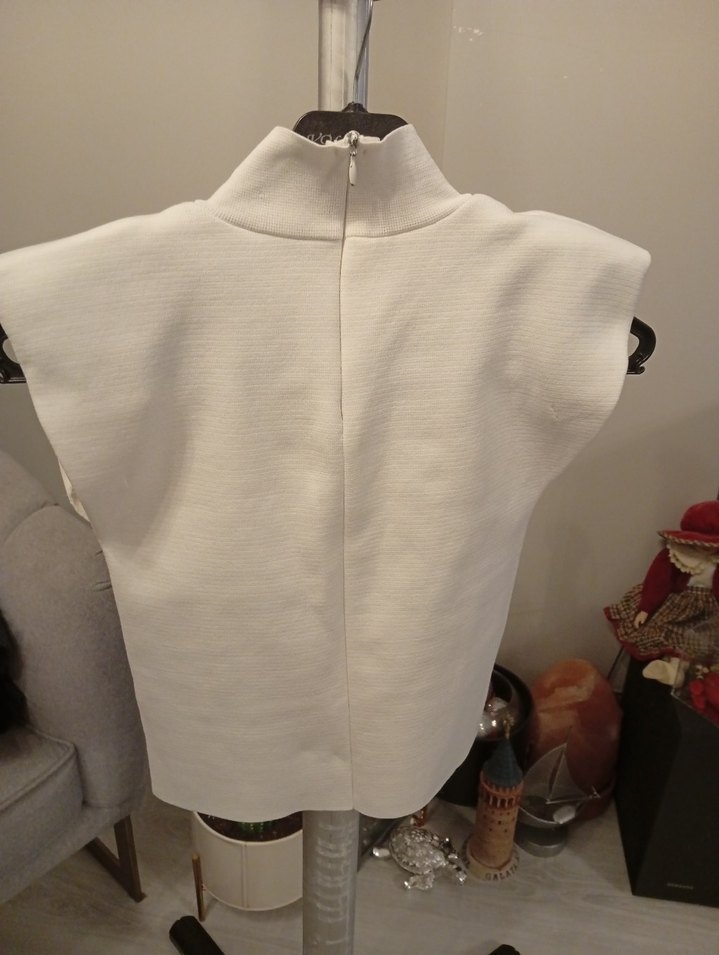 Beyaz Yarım Balıkçı Yaka midi boy  bluz - Görsel 3