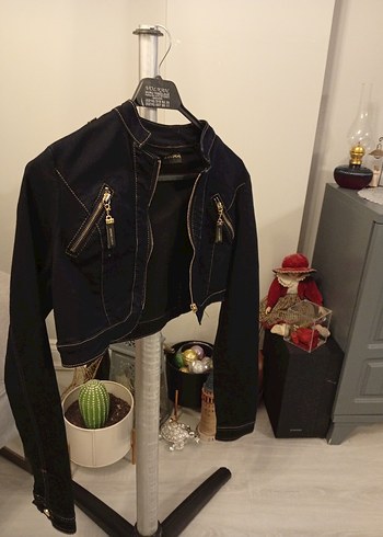 Siyah Fermuarlı Kadın Denim Ceket
