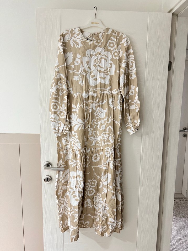 Bej Çiçek Desenli Uzun Keten Elbise - Görsel 5