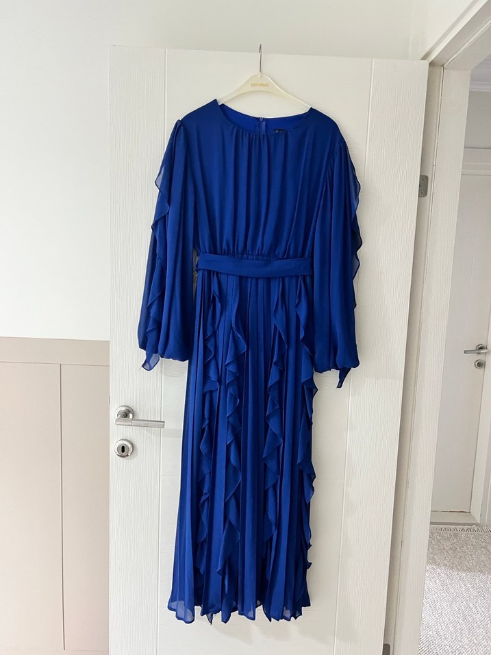 Uzun Kollu Mavi Pilili Uzun Elbise - Görsel 2