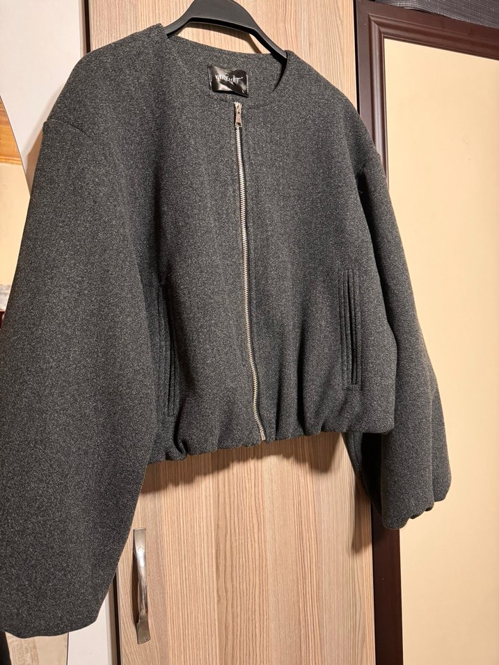 Gri Fermuarlı Kadın Ceket - Görsel 2
