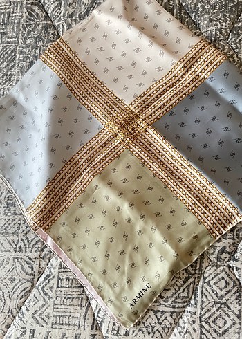 Zincir Detaylı Çok Renkli eşarp - Görsel 3