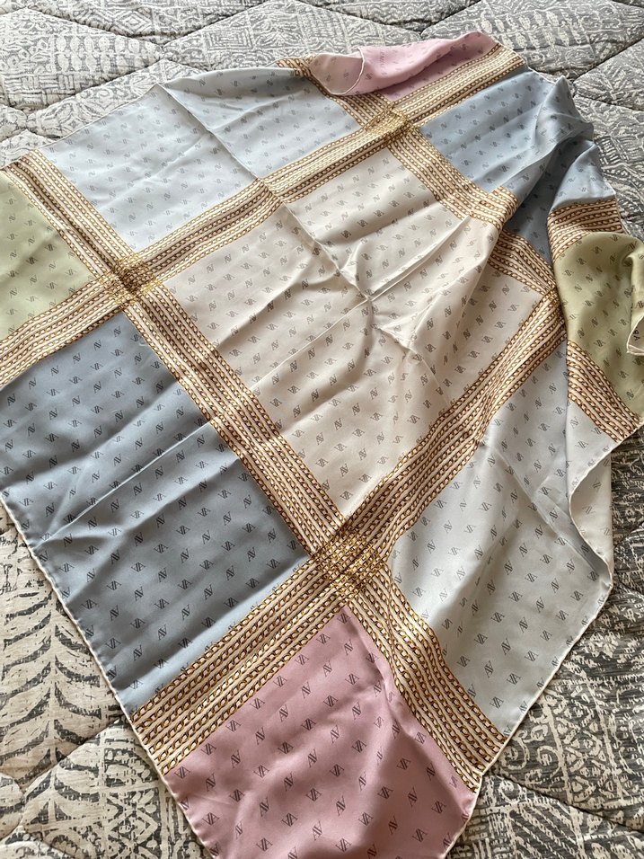 Zincir Detaylı Çok Renkli eşarp - Görsel 4