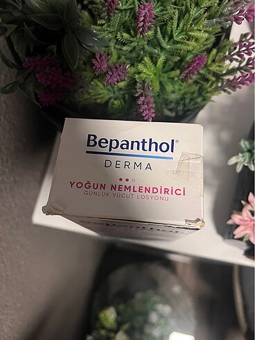 Beden Renk Bepanthol Derma Yoğun Nemlendirici Günlük Vücut Losyonu 200ml