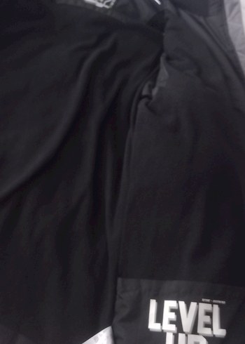 Gri Erkek cocuk kar montu - Görsel 3