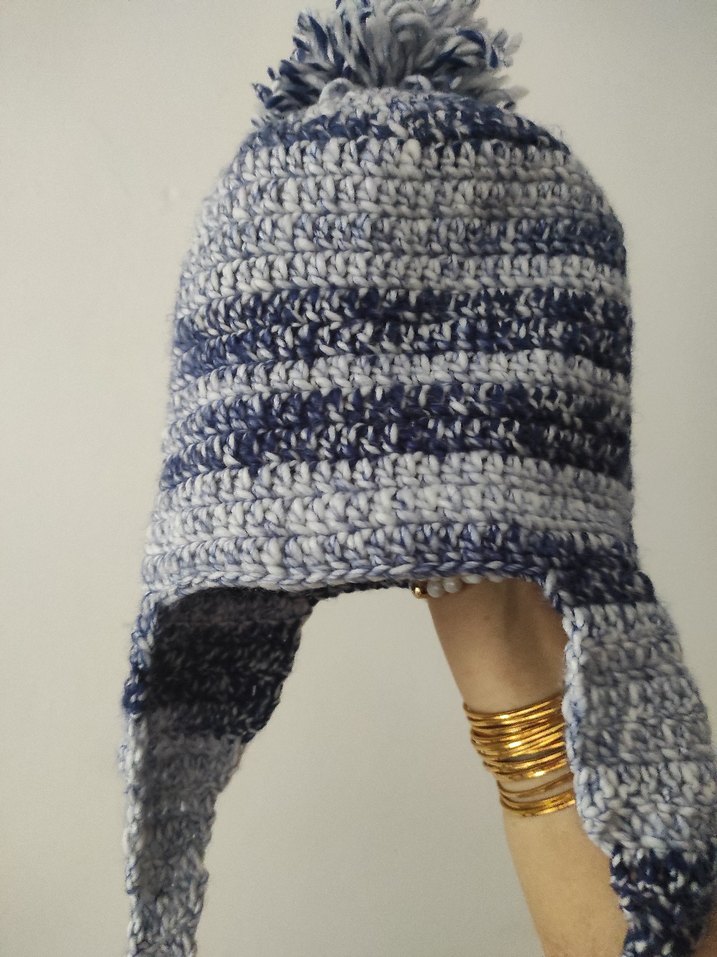 Kadın Gri Örgü Ponponlu Bere - Görsel 4