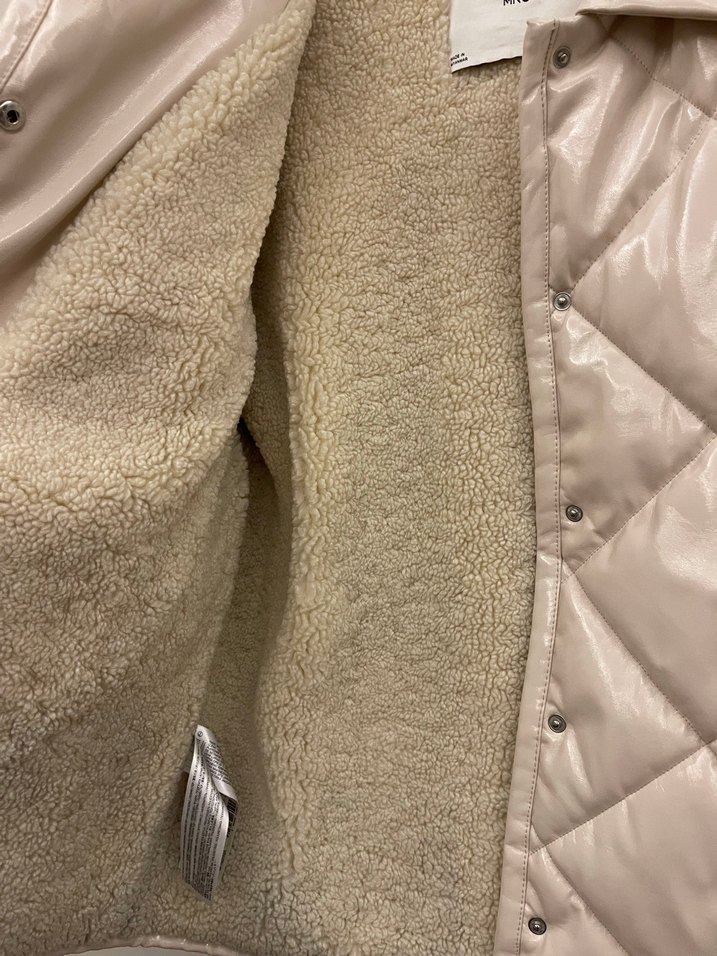 Bej Kürklü Kadın Mont - Görsel 4