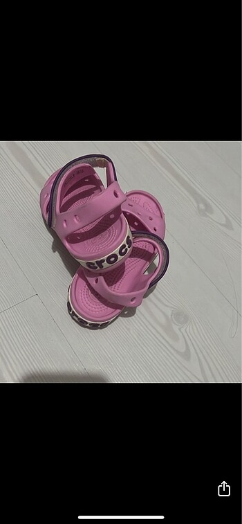 22 Beden Crocs kız çoçuk sandalet