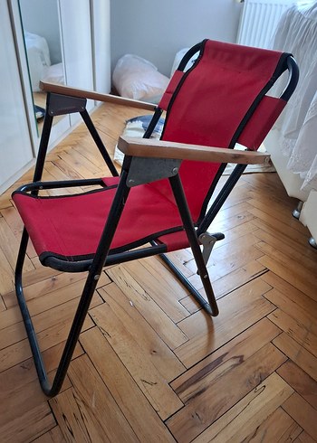 Kırmızı Çocuk Sandalyesi Ahşap Kollu - Görsel 3