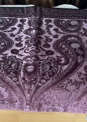 Mor Desenli Yatak örtüsü takımı - Görsel 3