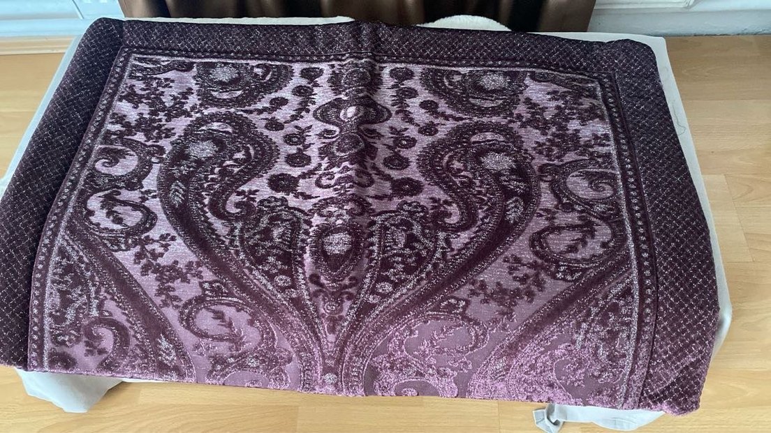 Mor Desenli Yatak örtüsü takımı - Görsel 3