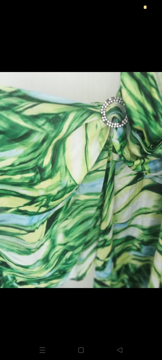 Yeşil Batik Desenli Uzun Drapeli Elbise - Görsel 2