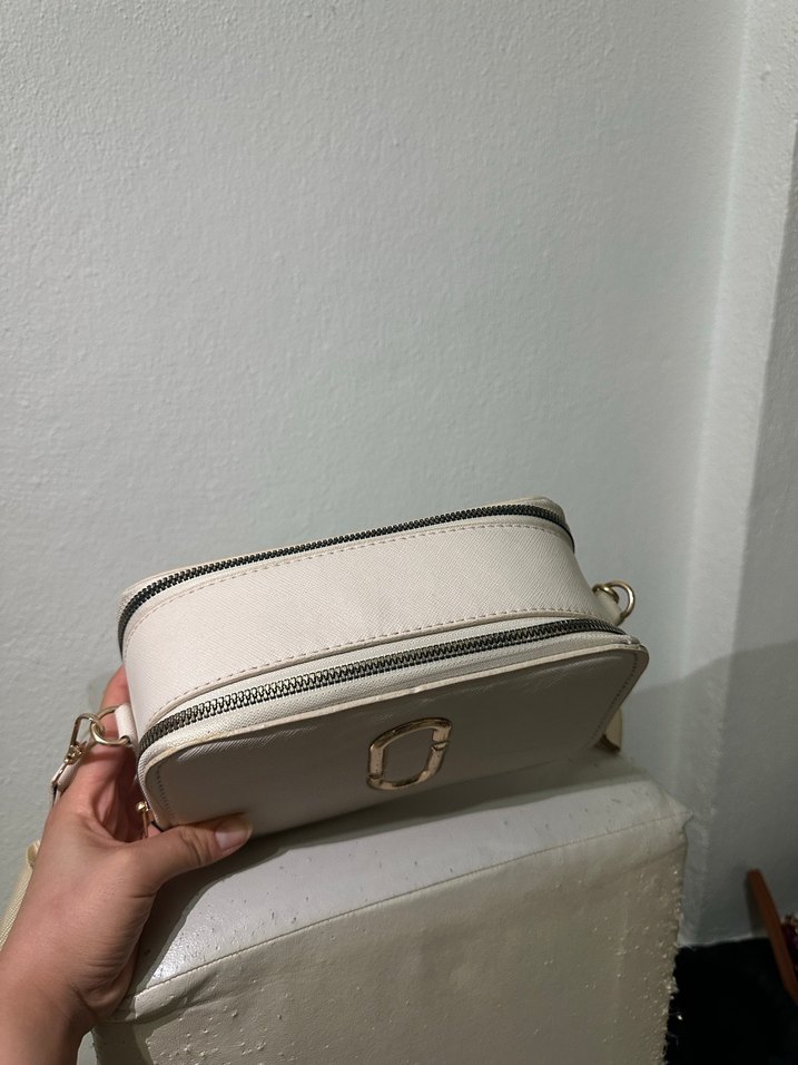 Beyaz Deri Kadın Çapraz Çanta - Görsel 3