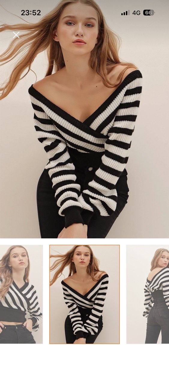 Kadın Siyah Çizgili V Yaka Kısa Kazak - Görsel 2