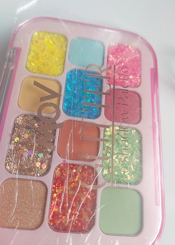 Renkli Parlak Göz Farı Paleti - Görsel 2