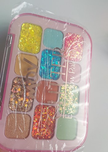 Renkli Parlak Göz Farı Paleti - Görsel 3