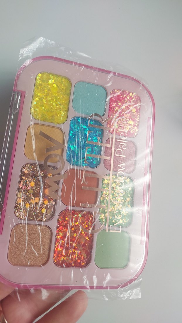 Renkli Parlak Göz Farı Paleti - Görsel 3