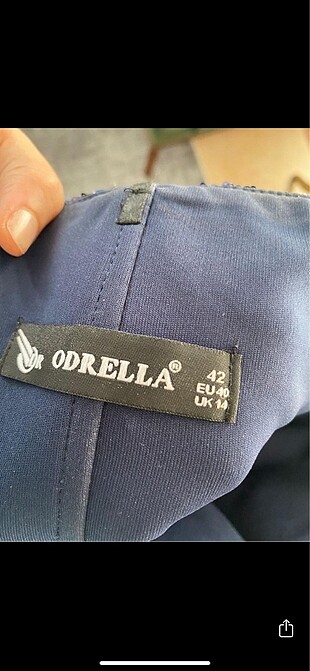 42 Beden Payetli kısa abiye elbise