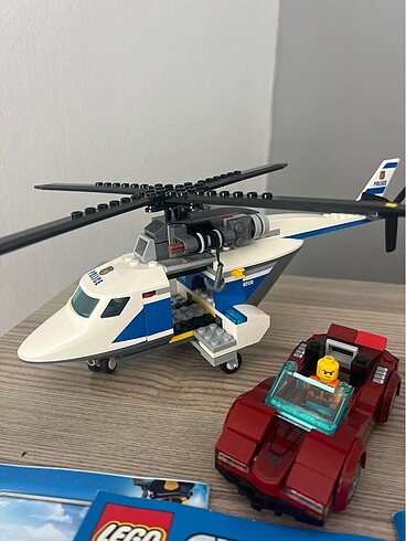 Diğer Lego polis helikopter seti