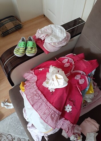 3 6 aylık kız bebek kıyafetleri