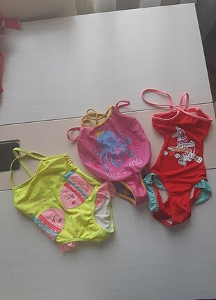Kız bebek mayo