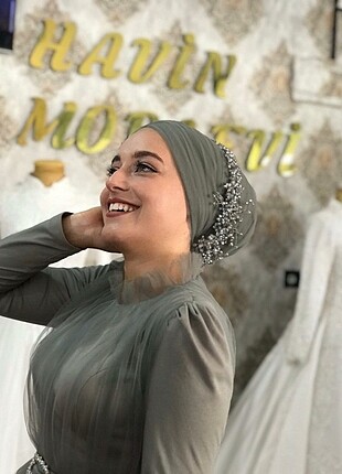 Kat kat fırfırlı elbise