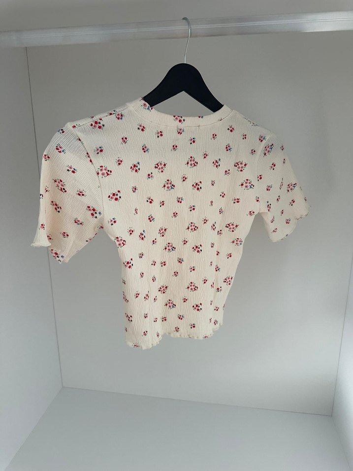 Kısa Kollu Baskılı Beyaz Kız Tişörtü - Görsel 5