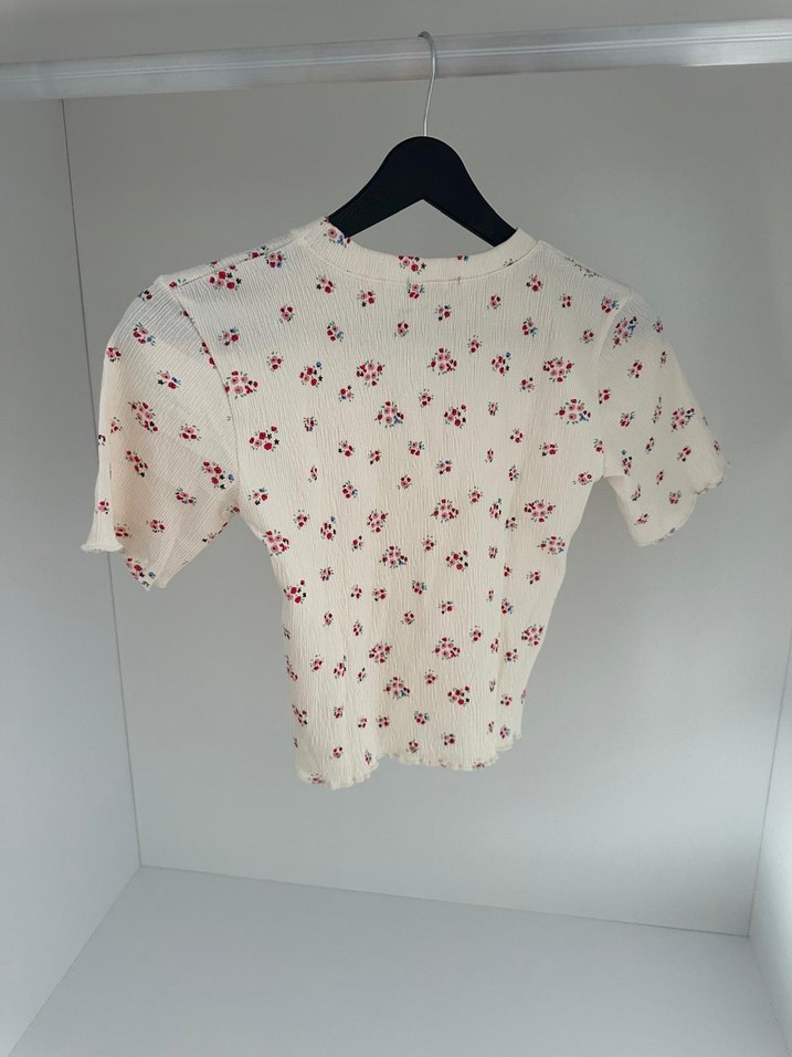 Kısa Kollu Baskılı Beyaz Kız Tişörtü - Görsel 4