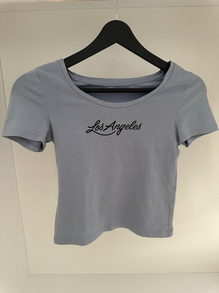 Gri Kadın Kısa Kollu Baskılı Tişört - Görsel 2