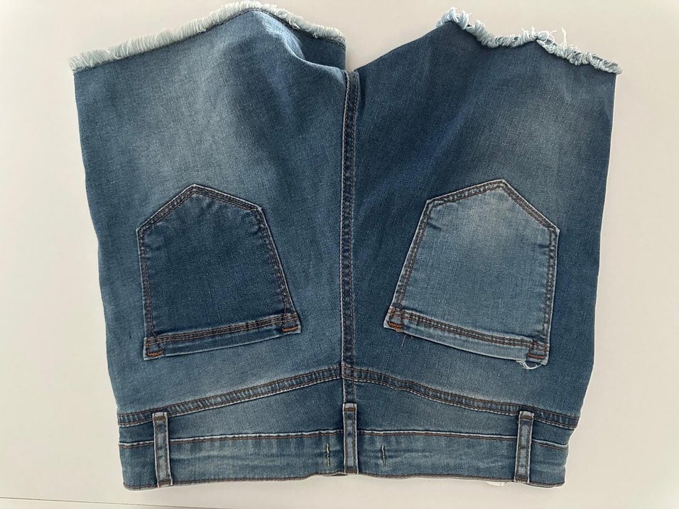 Kadın Mavi Bol Kesim Mini Denim Şort - Görsel 4