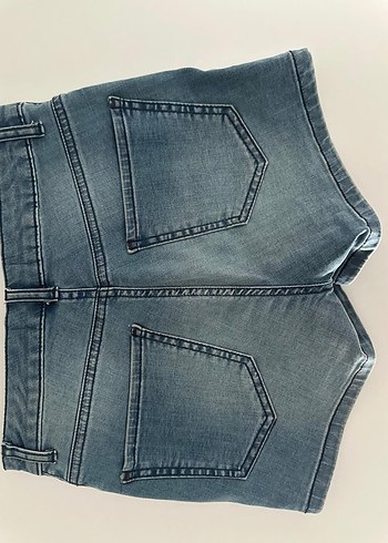 Düğmeli Mavi Kadın Denim Midi Şort - Görsel 5