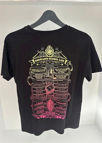 Siyah Baskılı Kadın Tişört - Görsel 3