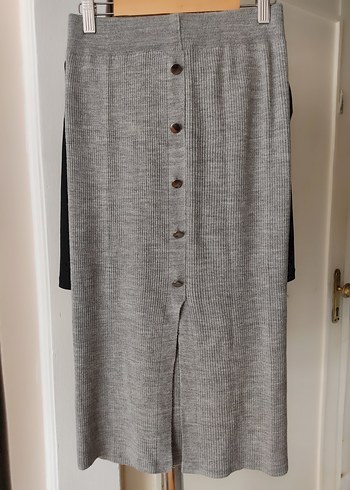 Düğmeli Uzun Gri etek - Görsel 4