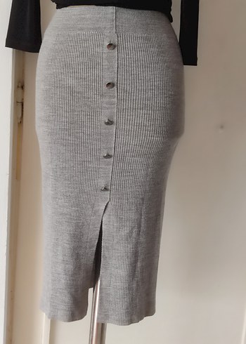 Düğmeli Uzun Gri etek - Görsel 2