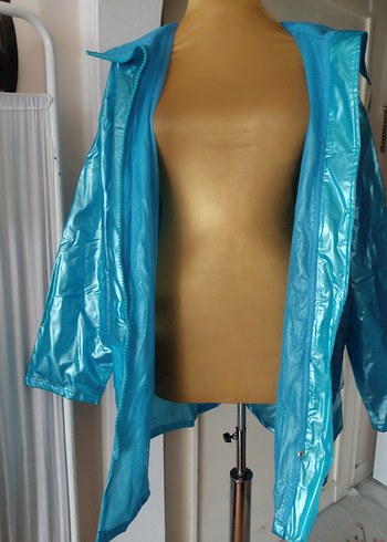 Parlak Mavi Fermuarlı Yağmurluk - Görsel 3