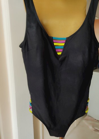 Çok Renkli Kadın Spor Mayo Velcro Detaylı - Görsel 2