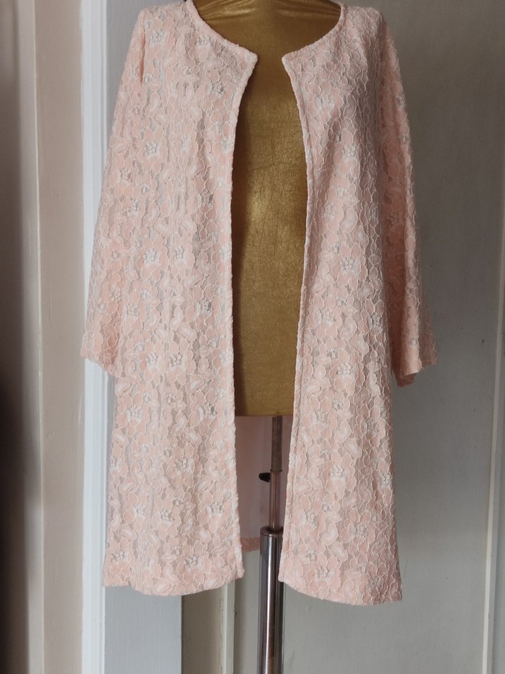 Dantel Detaylı Pembe ceket - Görsel 2