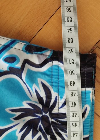 Erkek Mavi Desenli Mini Plaj Şortu - Görsel 9