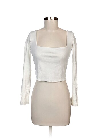 Zara Bluz %70 İndirimli.