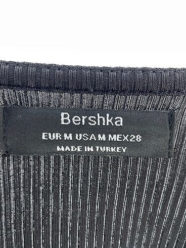 m Beden siyah Renk Bershka Bluz %70 İndirimli.