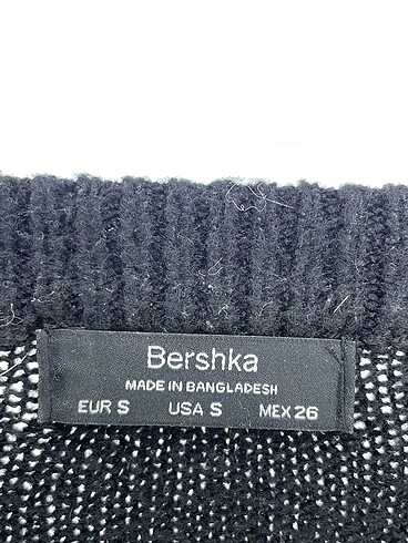 s Beden siyah Renk Bershka Kazak / Triko %70 İndirimli.