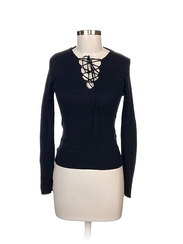 Stradivarius Bluz %70 İndirimli.