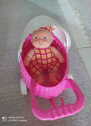 Et bebek pusetli