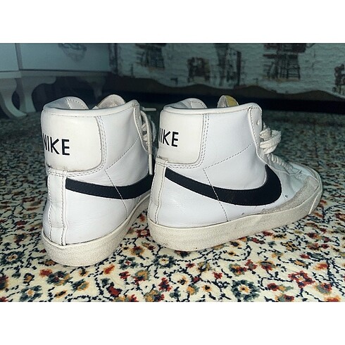 37 Beden beyaz Renk Nike blazer mid 77 Orjinal