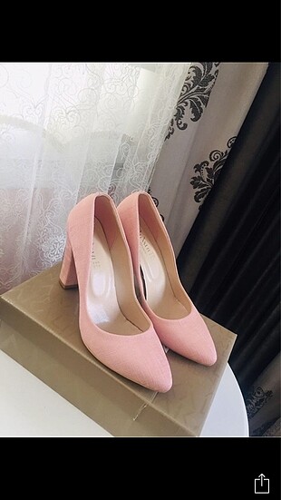 39 Beden ten rengi Renk pembe stiletto ayakkabı